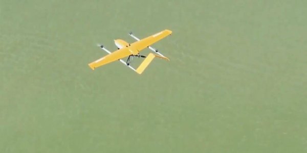 七星 湖北首条50公里跨市无人机物流航线成功首飞